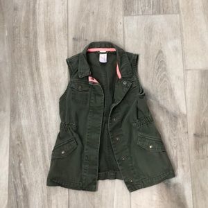 Cat & Jack vest
